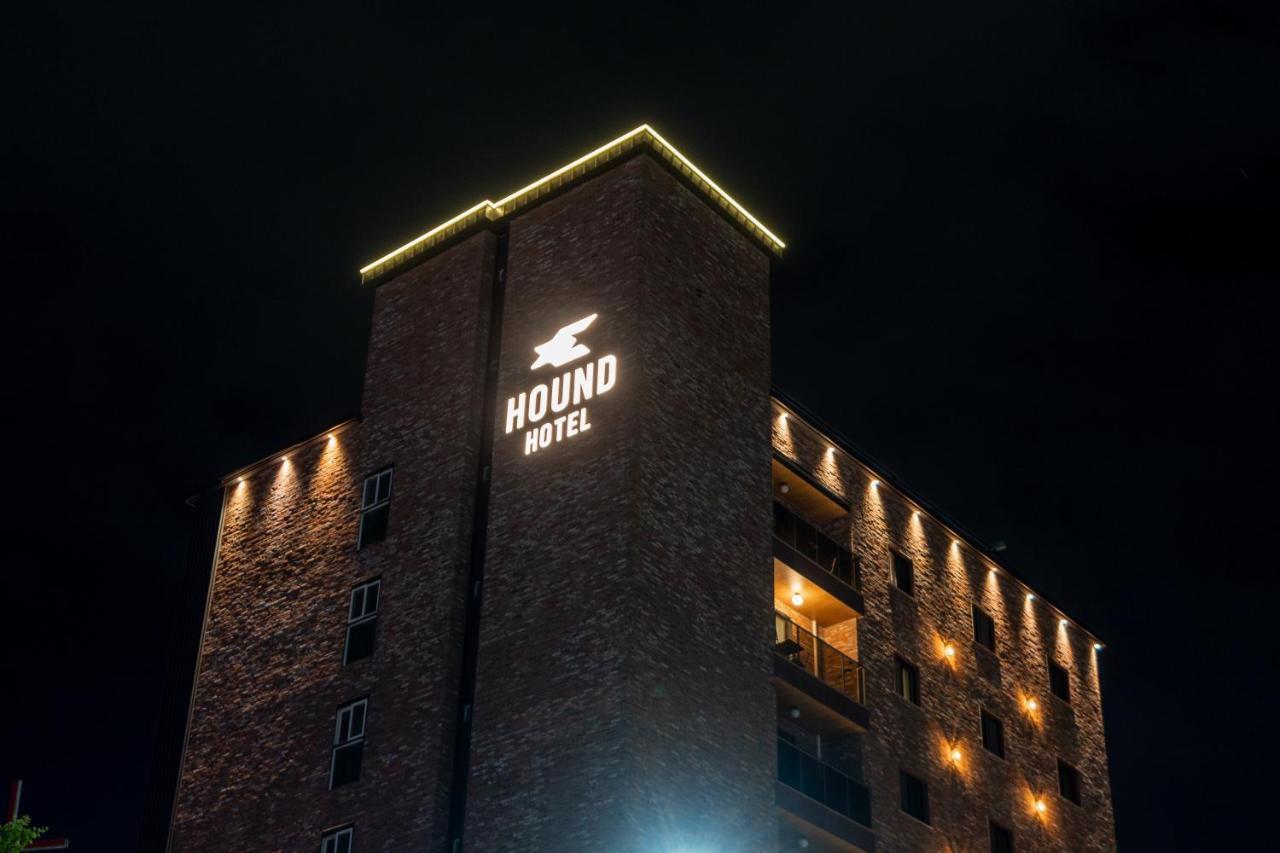 Jecheon Hound Hotel Chechon Bagian luar foto