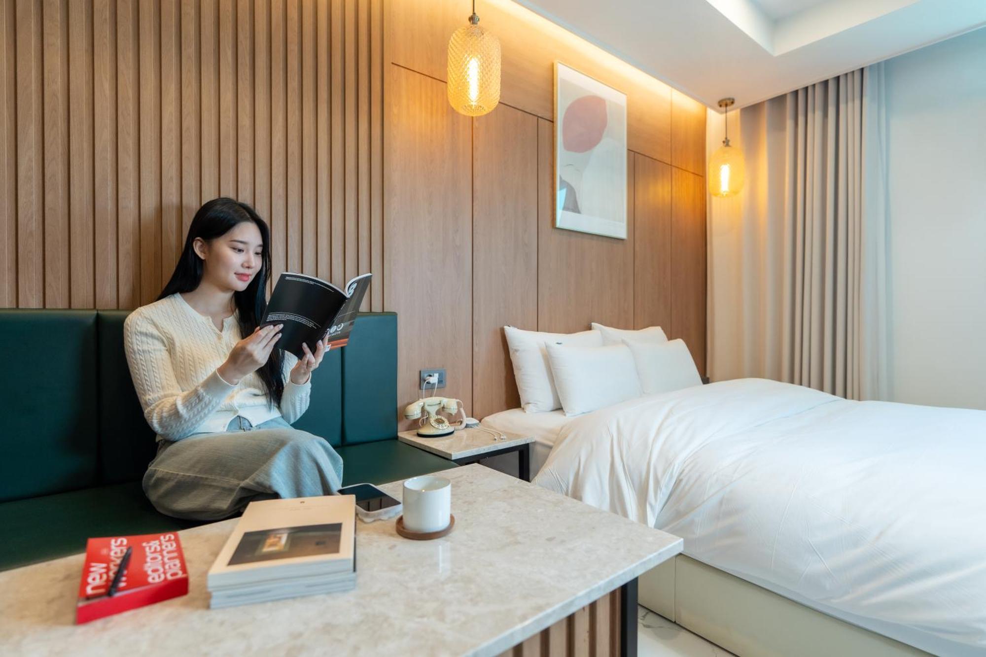 Jecheon Hound Hotel Chechon Bagian luar foto